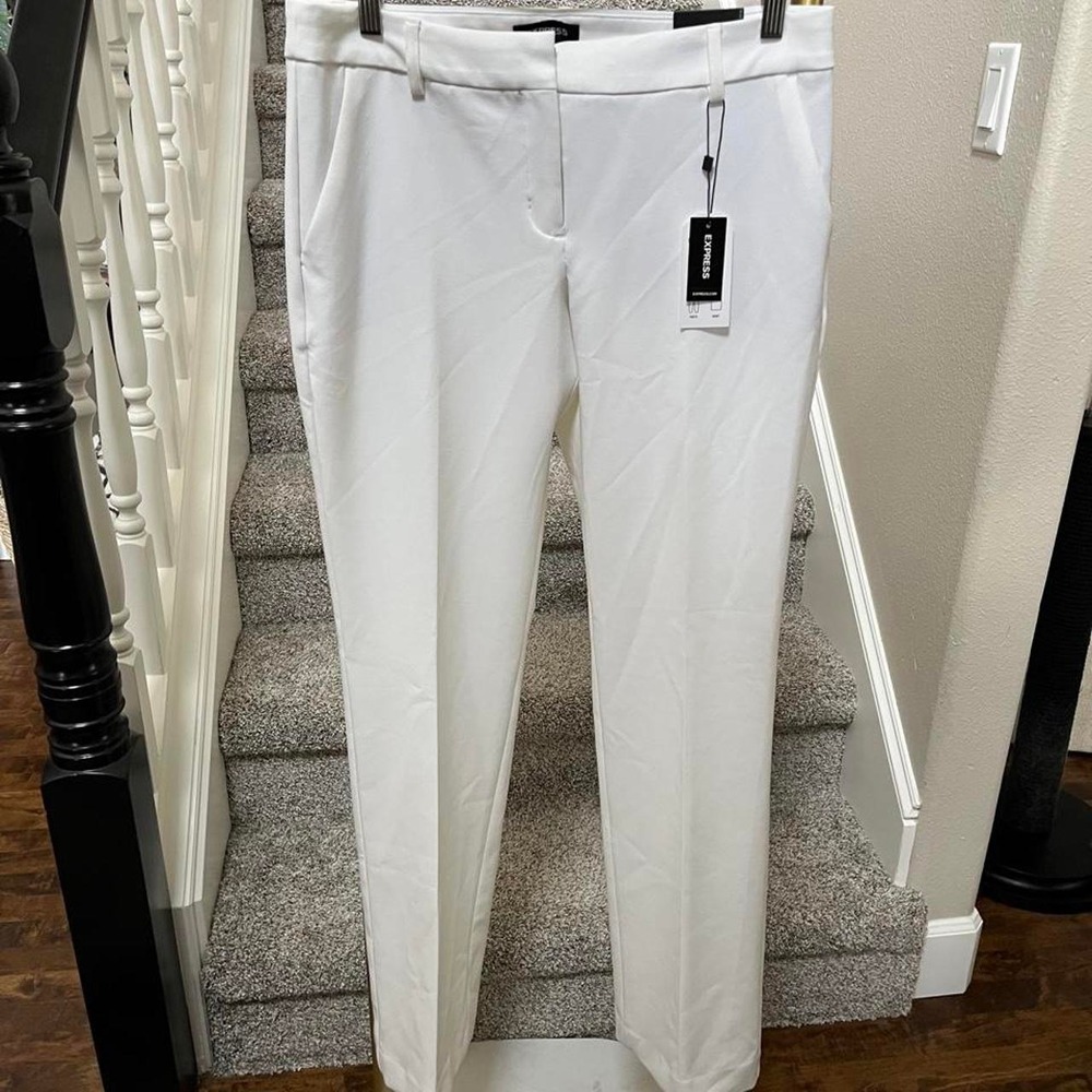 White womans 10R trousers capsule classic